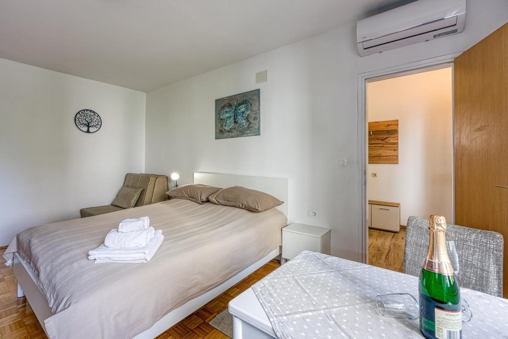 포레치 Aparments Jedro&Karlo 아파트 외부 사진
